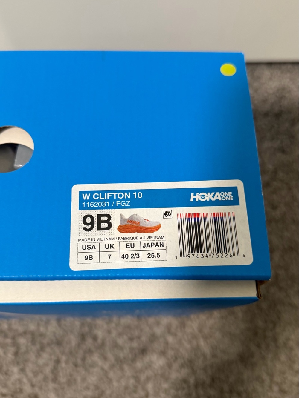 Hoka One One White & Orange Women's Clifton 10 Athletic Running Shoes, Size 9B - Picture 8 of 11